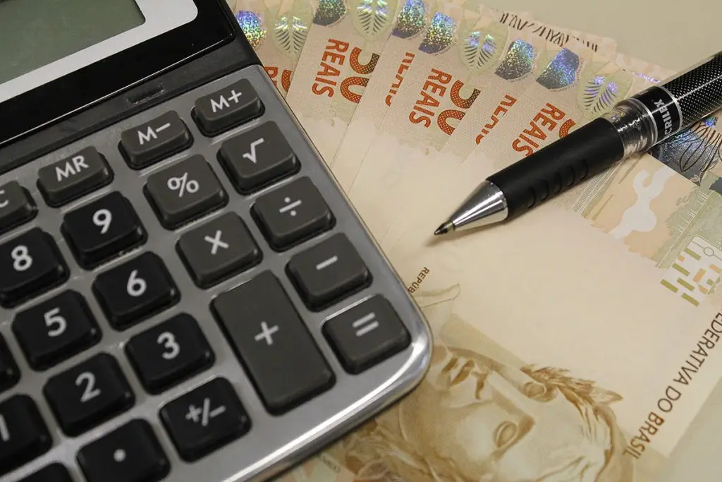 taxa de juros relatório focus