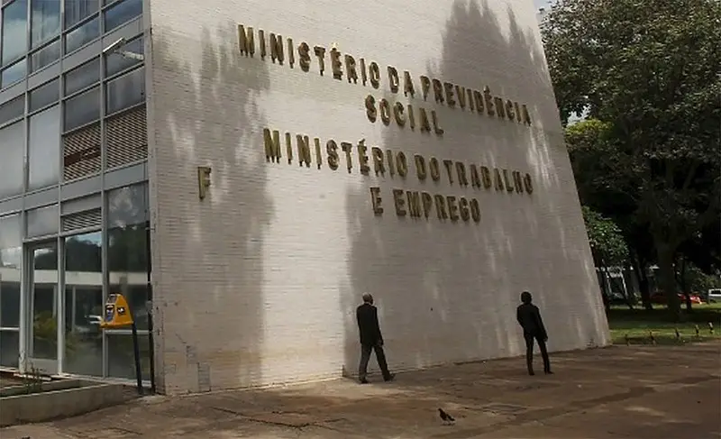 Ministério do Trabalho auxílios