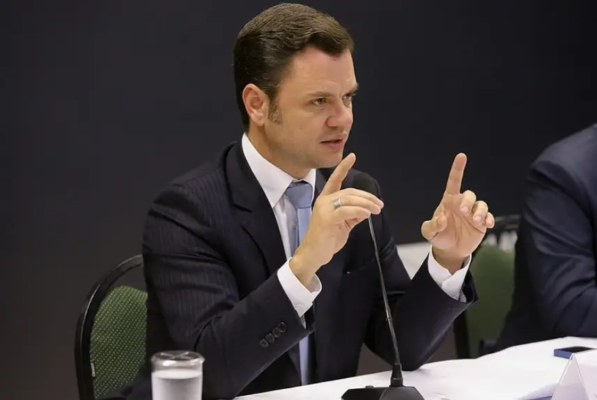 Anderson Torres
