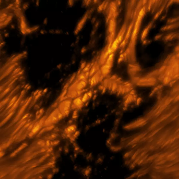Mancha solar encontrada por telescópio