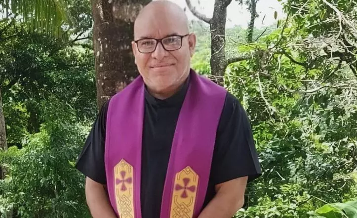 Padre Nicarágua