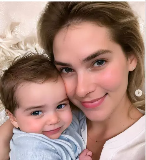 Virginia Fonseca bb