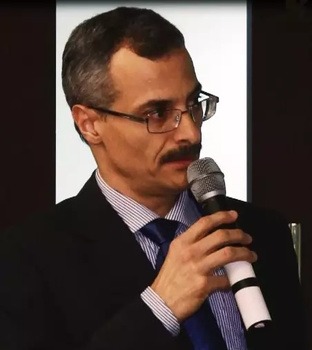 Professor Hermes - aborto