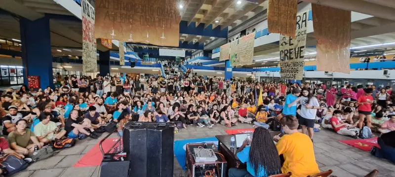 greve usp professores alunos