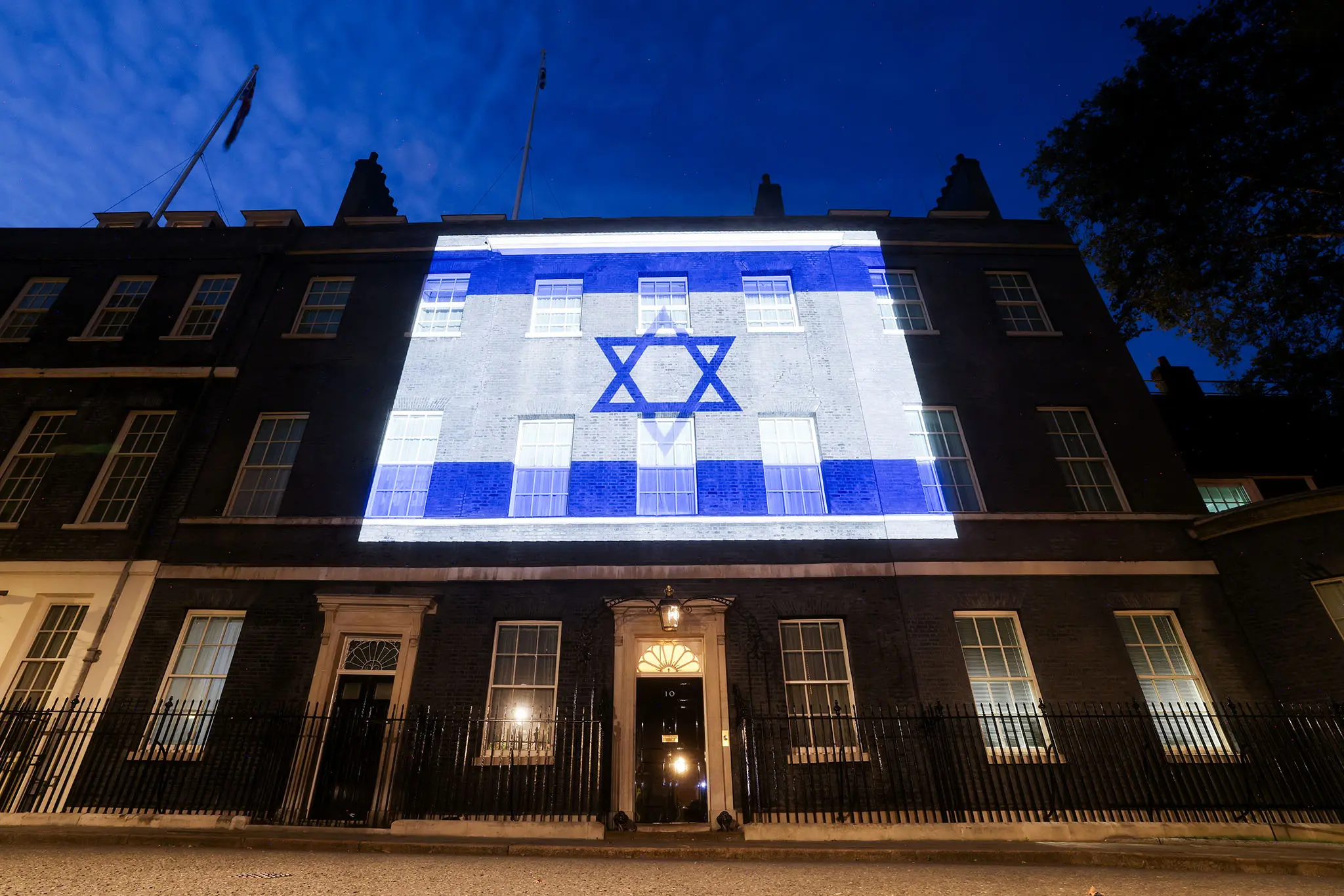 Brasileiro busca sobrinha Israel
