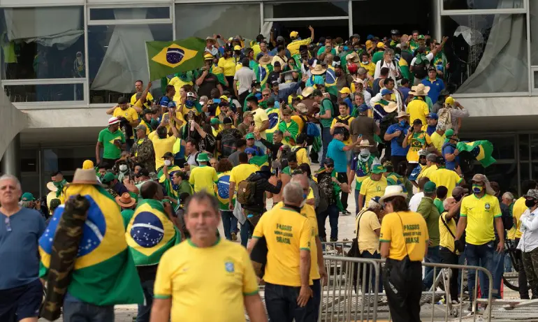 8 de janeiro penas réus maiores