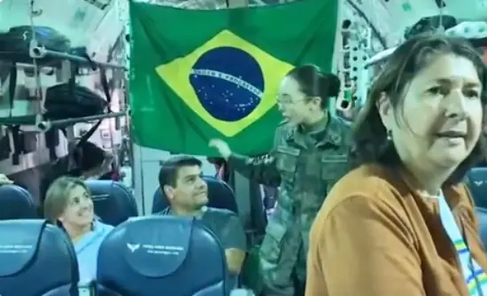 aviao FAB Israel repatriados