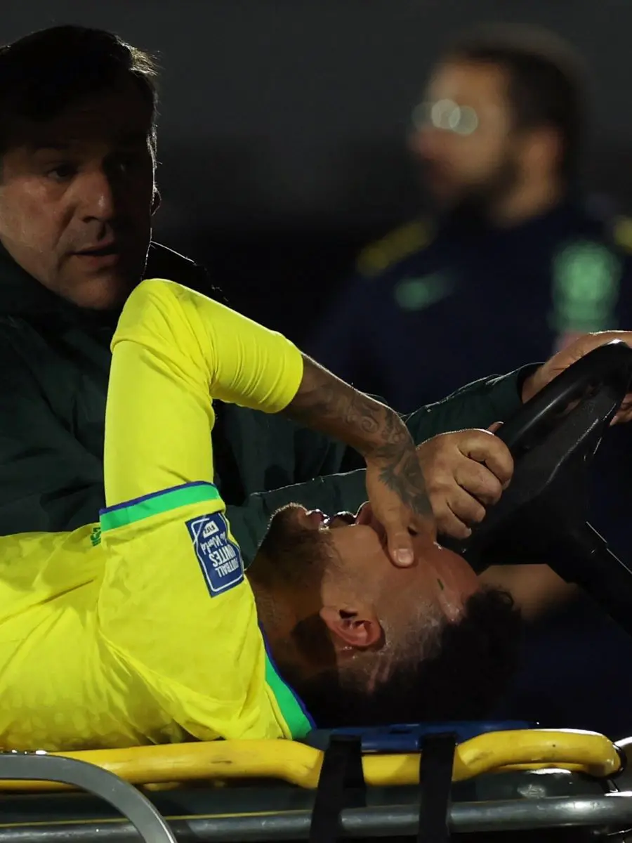 Neymar lesão