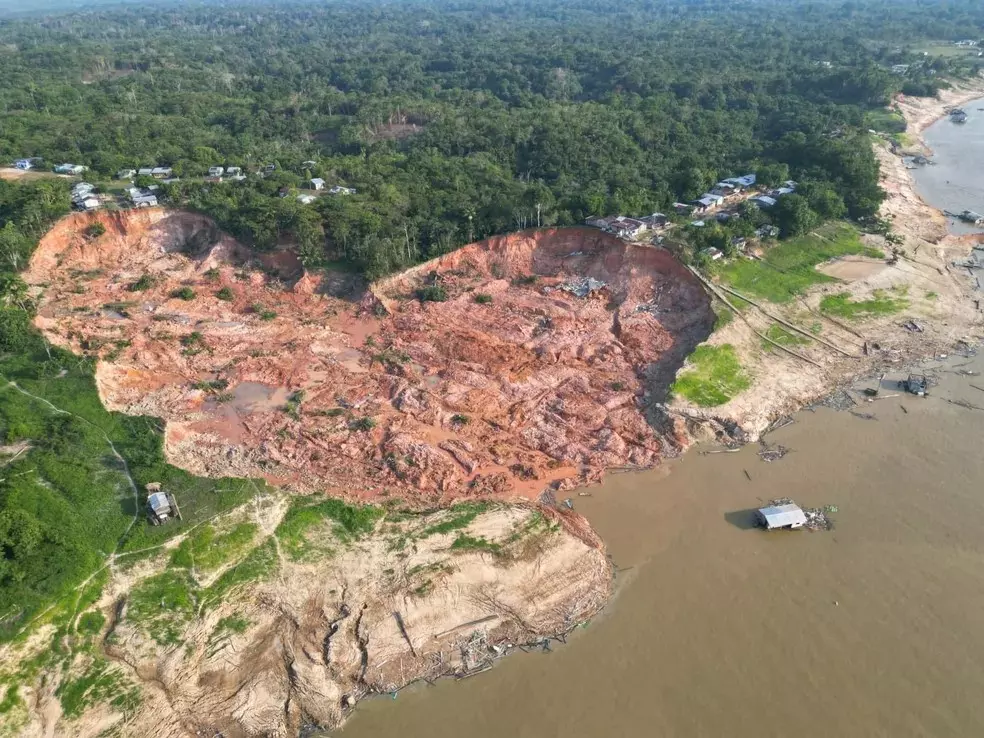 deslizamento terra amazonas2