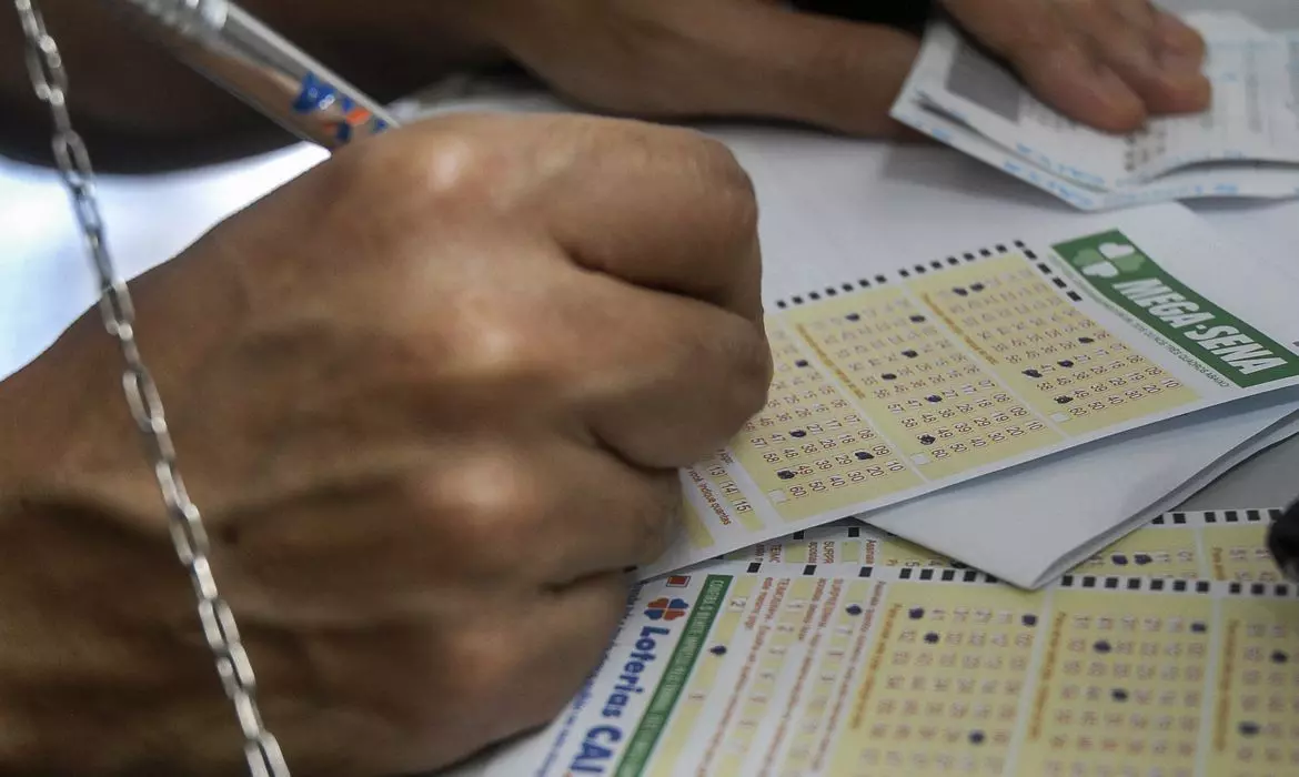 Mega-Sena sorteia R$ 29 milhões