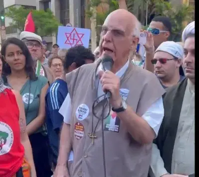Padre Júlio Lancellotti chama Israel de 'estado assassino' em manifestação do PT