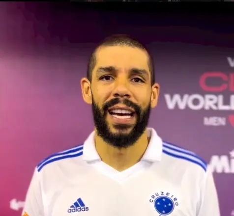 Wallace Souza volei