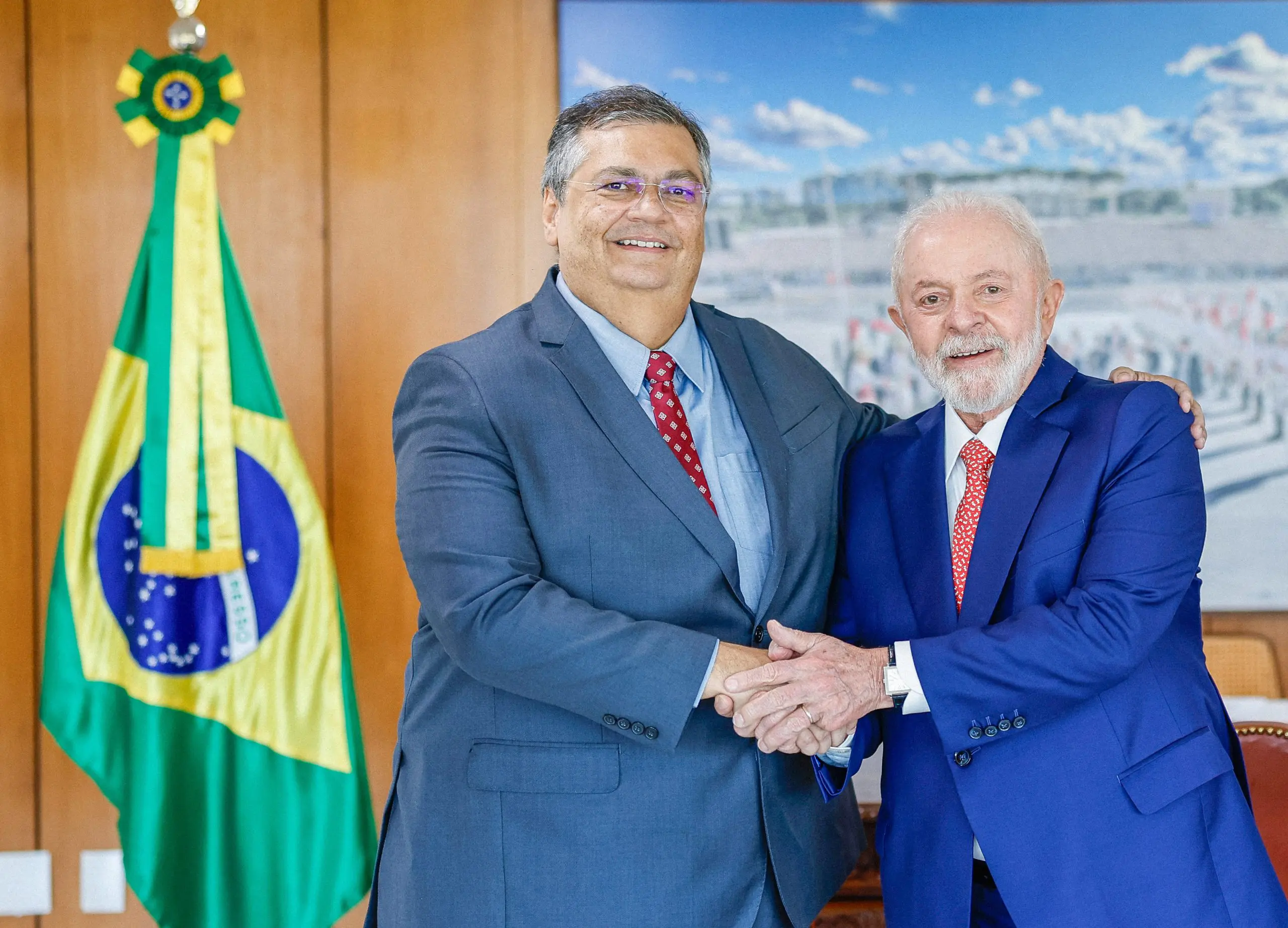 ministro comunista lula | 'Vocês não sabem como estou feliz hoje', disse Lula, ao celebrar a confirmação de Dino no Supremo | Foto: Ricardo Stuckert/PR/Agência Brasil