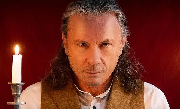 Bruce Dickinson