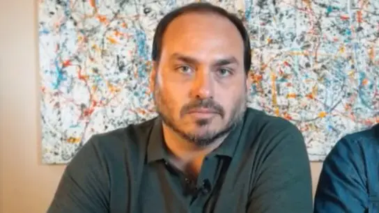 Carlos Bolsonaro operação PF