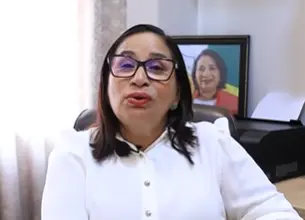 Maria Paula Azevedo Desterro - prefeita comunsita de paço do lumiar