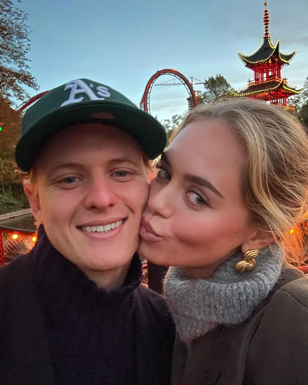 modelo Schumacher | Mick Schumacher e sua namorada, Laila Hasanovic | Foto: Reprodução/Instagram @mickschumacher
