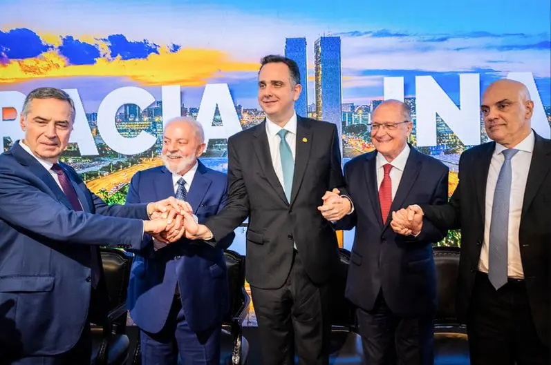 Lula Moraes Folha