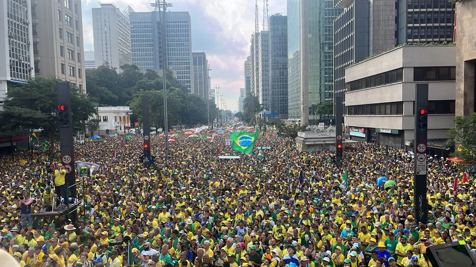 manifestação de bolsonaro