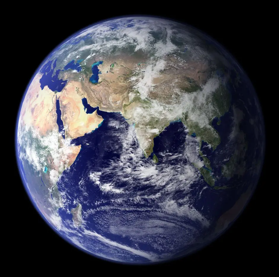 Imagem do planeta Terra em estado pleno, sem indícios de aquecimento global