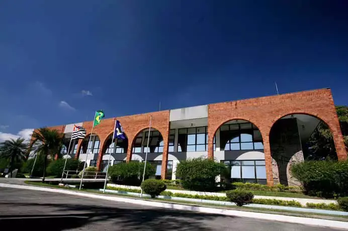 fachada do palácio da cerâmica - prefeitura de são caetano do sul