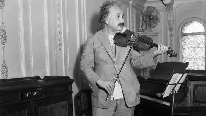 Einstein
