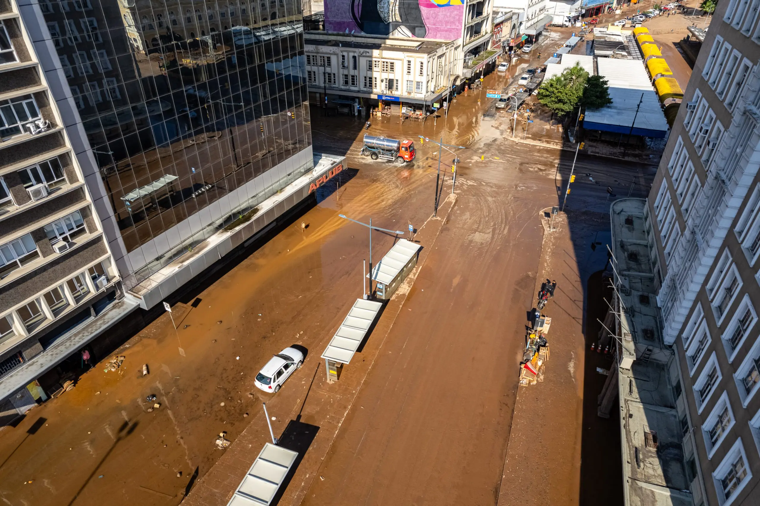 Imagens de cidade alagada no Rio Grande do Sul