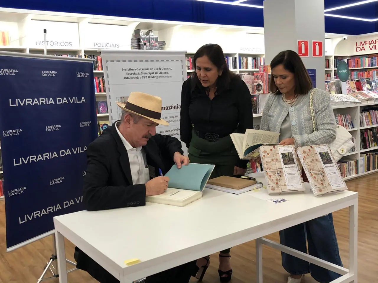 O lançamento ocorreu nesta quarta-feira, 22, na Livraria da Vila em Brasília | Foto: Cristyan Costa/Revista Oeste