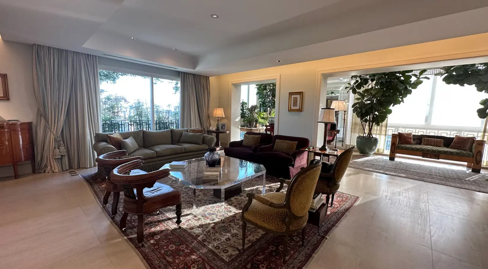 O Edifício Metropolitan possui uma cobertura de 1.000 m², com piscina, área externa, lazer privativo, varanda gourmet e churrasqueira | Foto: Divulgação/MBRAS