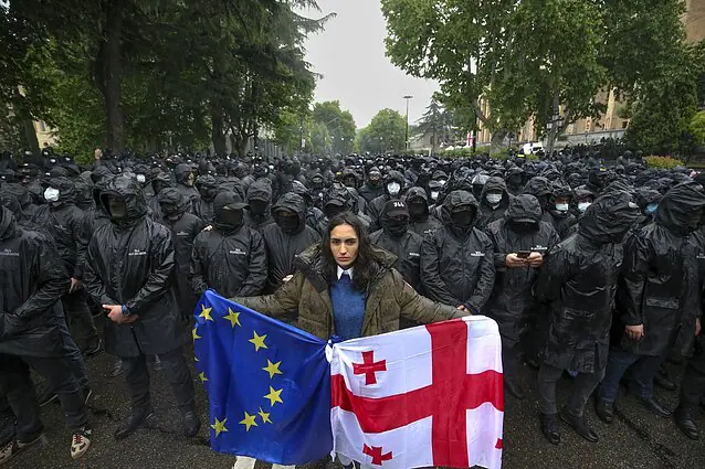 Protestos contra a censura na Geórgia