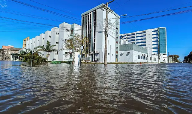 Hospital Universitário RS enchentes