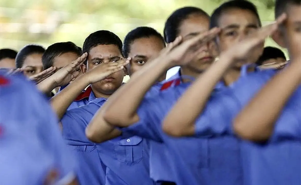 Alesp aprova Programa Escola Cívico-Militar em SP