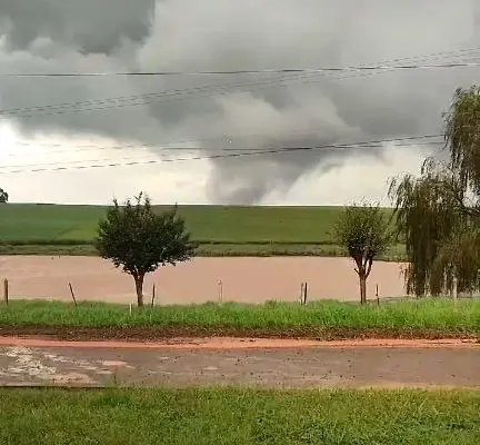 tornado atingiu duas cidades do rio grande do sul