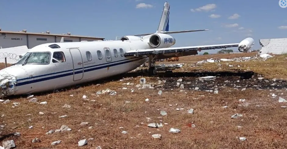 Avião que pousou forçado em 2022
