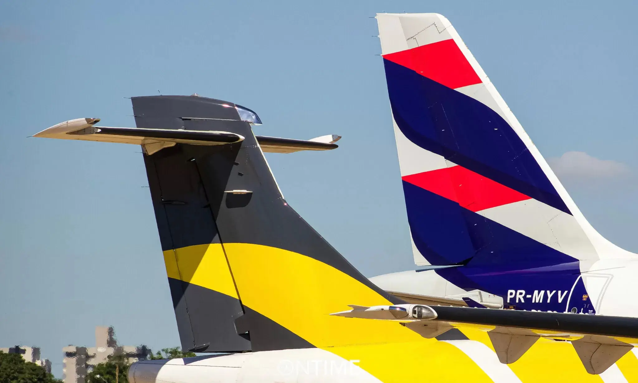 Aviões da Latam e da Voepass | Foto: Reprodução/Redes sociais