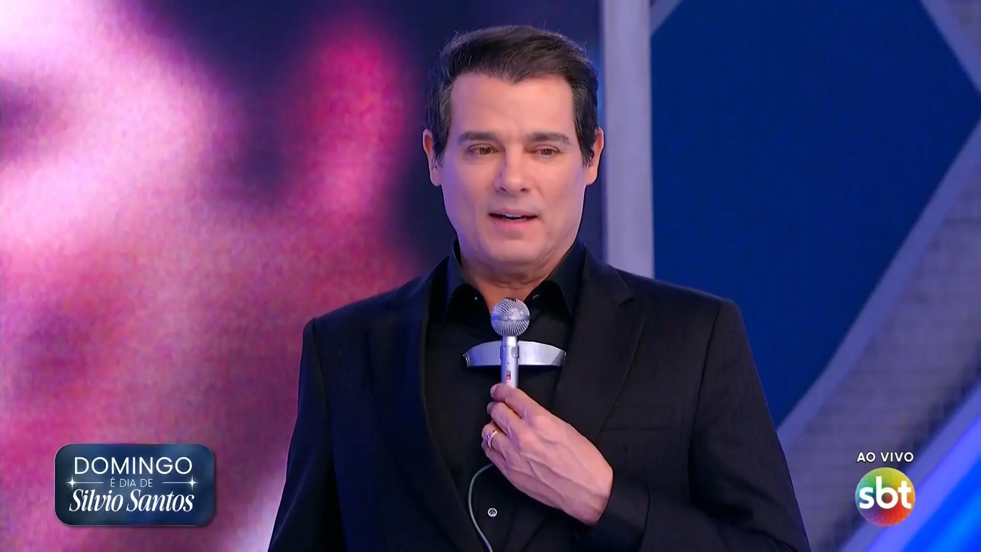 Foto do apresentador Celso Portiolli em homenagem exibida pelo SBT