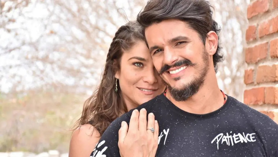 Foto de Priscila Fantin e Bruno Lopes
