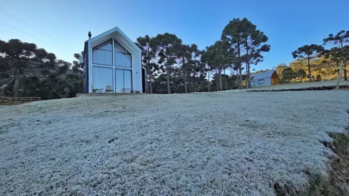 Inverno muda a paisagem da região serrana de Santa Catarina | Mycchel Legnaghi/Divulgação/@saojoaquimonline.com