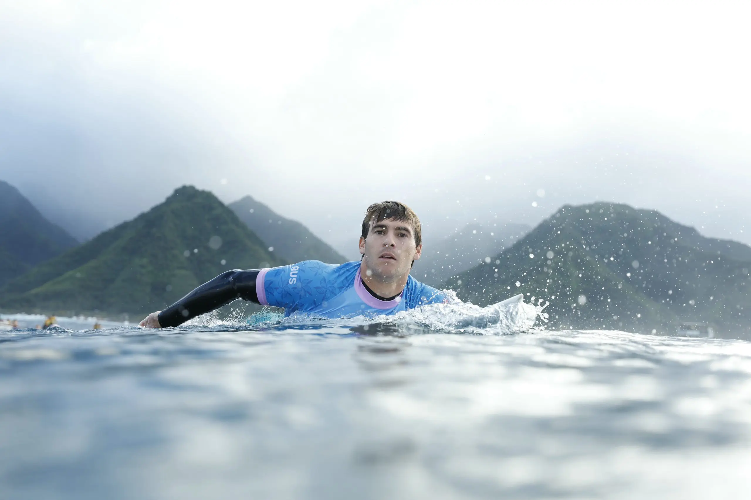 O surfista australiano Jack Robinson; ele e Gabriel Medina, do Brasil, se enfrentarão no sábado 3 | Foto: Reprodução/Redes sociais