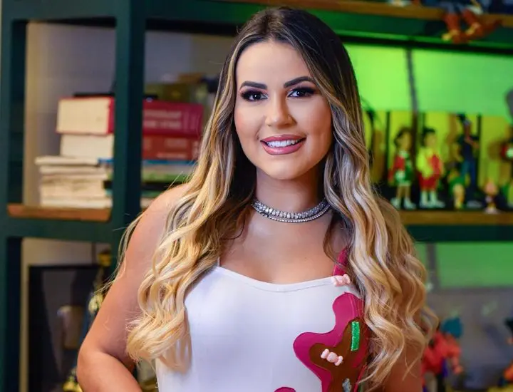 A prisão de Deolane Bezerra, que ocorreu nesta manhã, é parte de uma operação da Polícia Civil de Pernambuco | Foto: Reprodução/Instagram