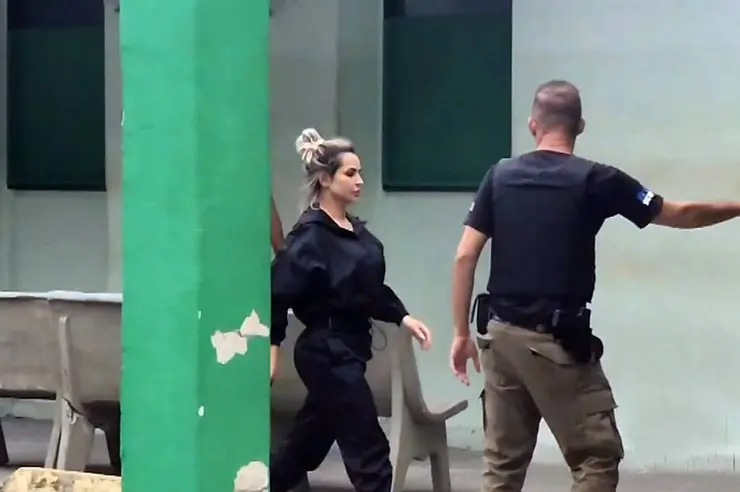 Deolane Bezerra foi presa na última quarta-feira, 4 | Foto: Reprodução/TV Globo