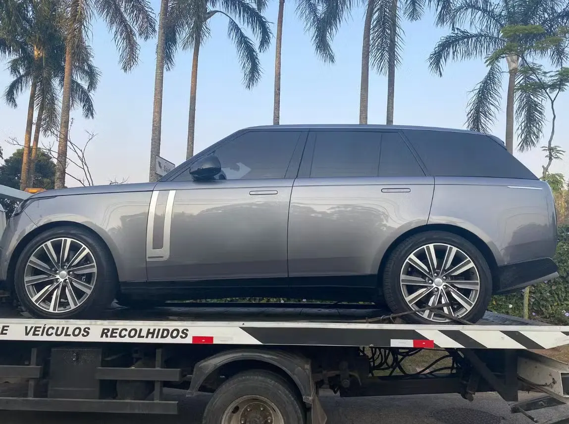 Bens bloqueados pela Justiça em razão de suspeita de 'lavagem de dinheiro': polícia apreende imóveis, aeronaves, carros de luxo, joias e dinheiro | Foto: Divulgação/PCPE