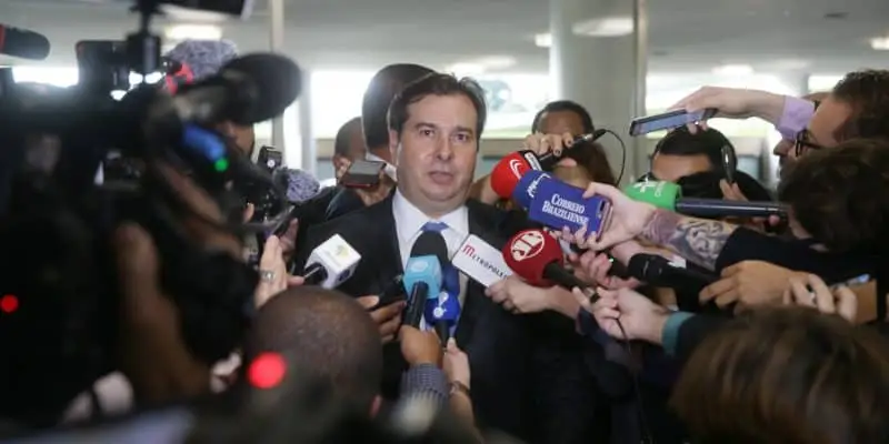 Investigação contra Rodrigo Maia está parada
