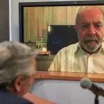 Alberto Fernández conversando com Lula