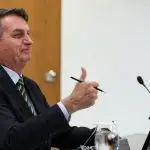 bolsonaro - vetos - pandemia