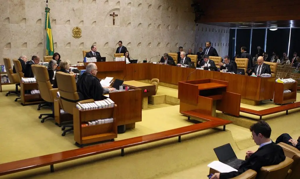 PT - STF - inconstitucional - congelamento