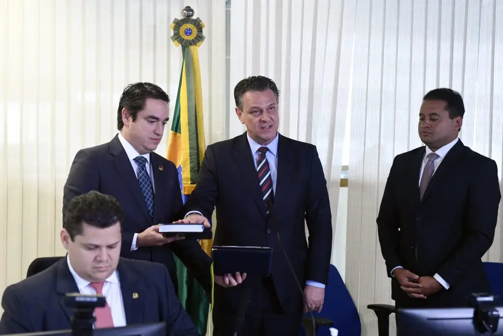 Senadores - líderes - impostos - reforma