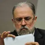 investigação por comentários