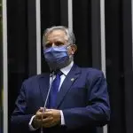 contas-bolsonaro-izalci-lucas