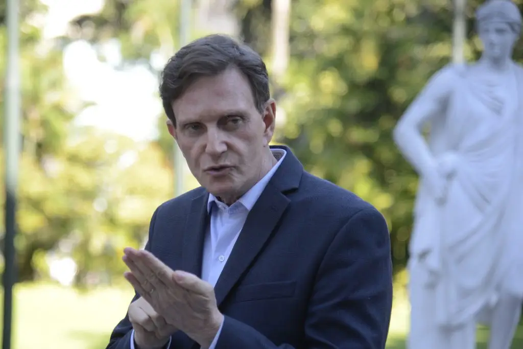currículos políticos